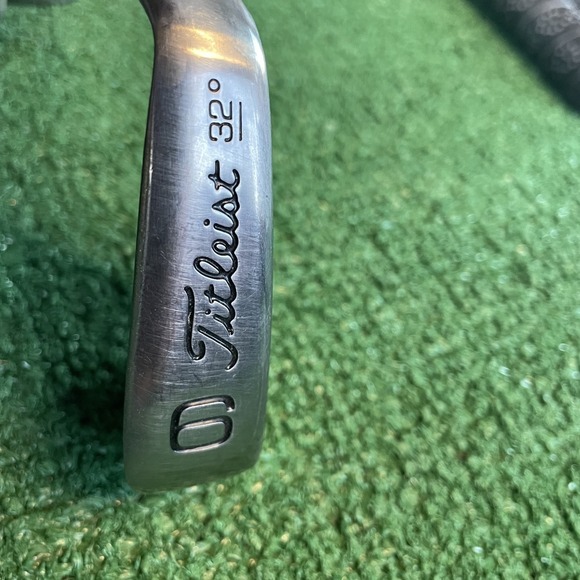 Titleist MS-209 Gold Regular Flex Standard Lie RH Iron Set 3-9 +PW - Picture 14 of 16